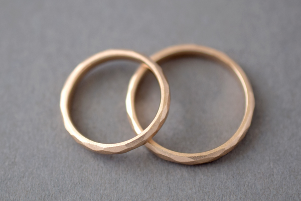 ひとつとして同じカタチのないK18ピンクゴールドの結婚指輪＊静岡県浜松市ジュエリープシュケー