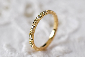 お客様がお持ちだったダイアモンドをご利用した、オーダーメイドのピンキーリングです＊静岡県浜松市ジュエリープシュケー