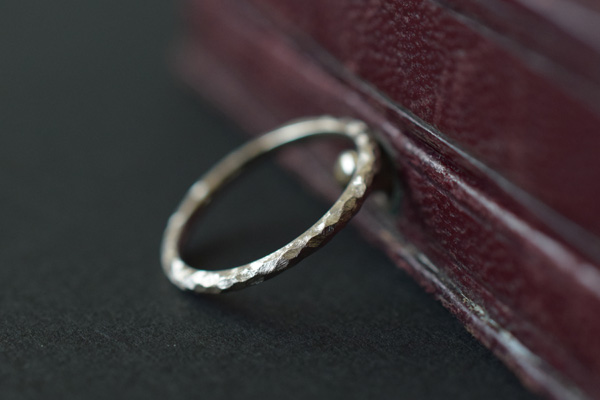 プシュケーオリジナルジュエリーコレクション《Ato》K10WGリングです。＊静岡県浜松市ジュエリープシュケー