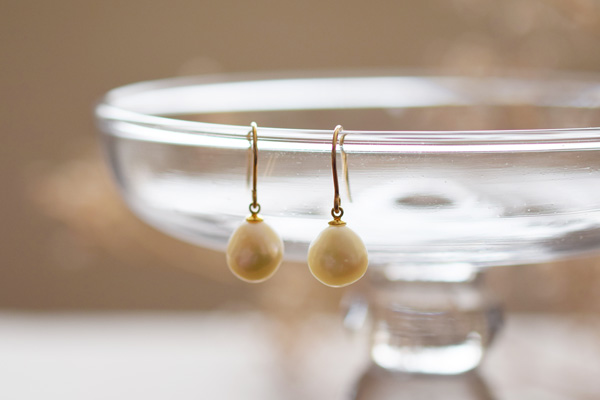 ぷっくりとした淡水パールとK14ゴールドフィルドのピアスです。＊静岡県浜松市ジュエリープシュケー