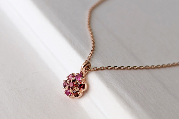 Fruits Rouges・ピンクサファイア・オレンジサファイア・ガーネット・ルビー・ロードライトガーネット・ピンクスピネル・レッドスピネル・K10ピンクゴールド・ネックレス・1点もの
