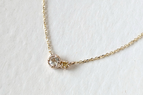 ネックレス・K10イエローゴールド・ホワイトトパーズ・イエローダイヤモンド・誕生石・アシンメトリーデザイン・静岡県 M 様＊静岡県浜松市ジュエリープシュケー