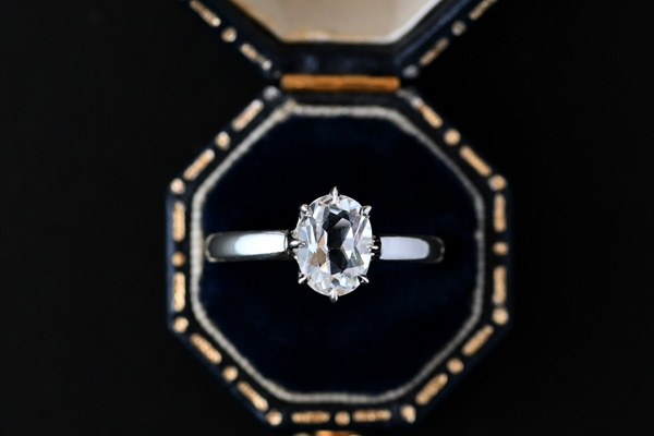 ホワイトトパーズ・スクエアカット・スターリングシルバー・リング・指輪・シャビーシック・アンティーク調・1点もの